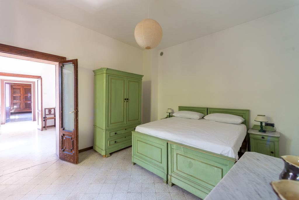 Villa La Rossa Fiumelatte Екстер'єр фото